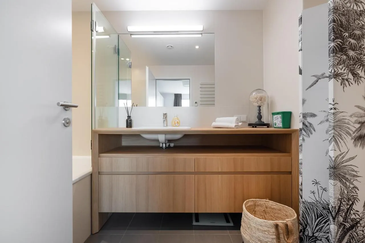 Luxus Ueber Den Wolken, 18. Stock Mit Klimaanlage Und Garage Apartment Vienna 0*,  Austria