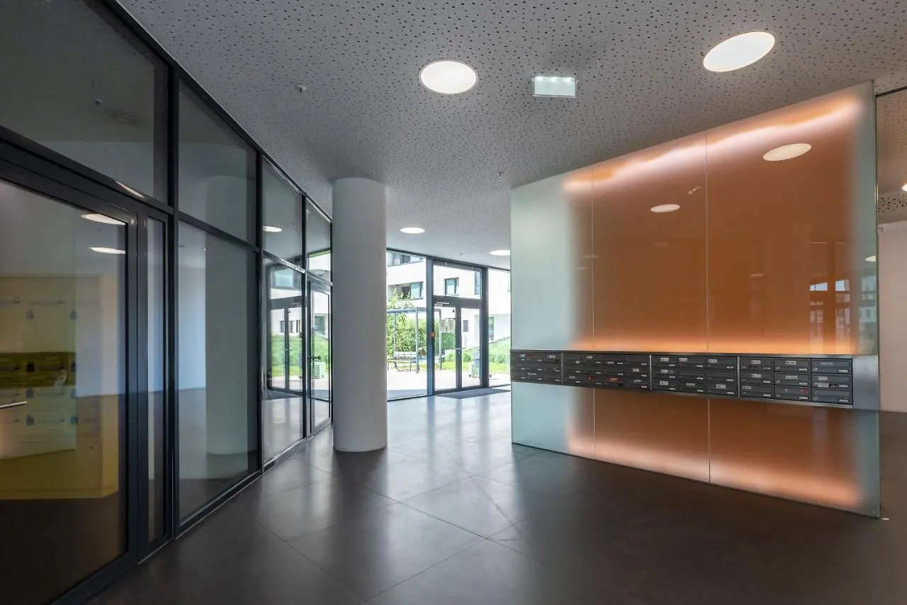 Luxus Ueber Den Wolken, 18. Stock Mit Klimaanlage Und Garage Apartment Vienna