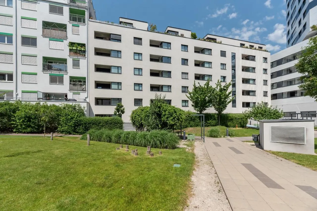 Luxus Ueber Den Wolken, 18. Stock Mit Klimaanlage Und Garage Apartment Vienna