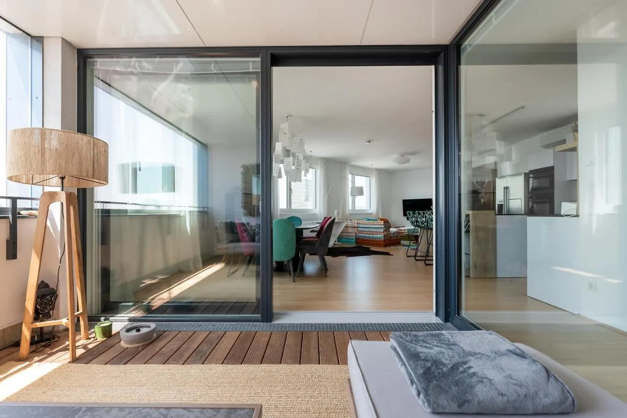 Luxus Ueber Den Wolken, 18. Stock Mit Klimaanlage Und Garage Apartment Vienna