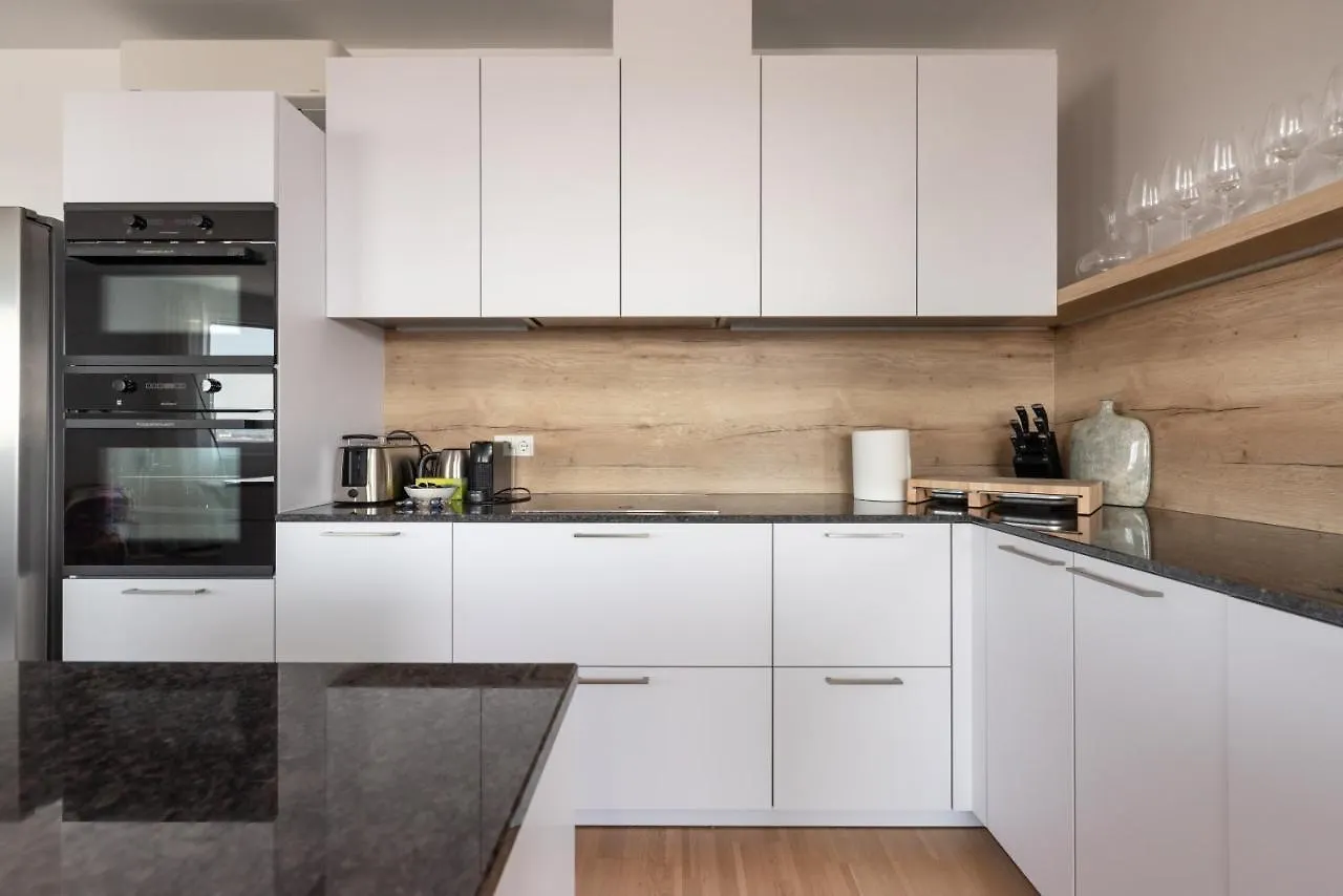 Luxus Ueber Den Wolken, 18. Stock Mit Klimaanlage Und Garage Apartment Vienna Austria