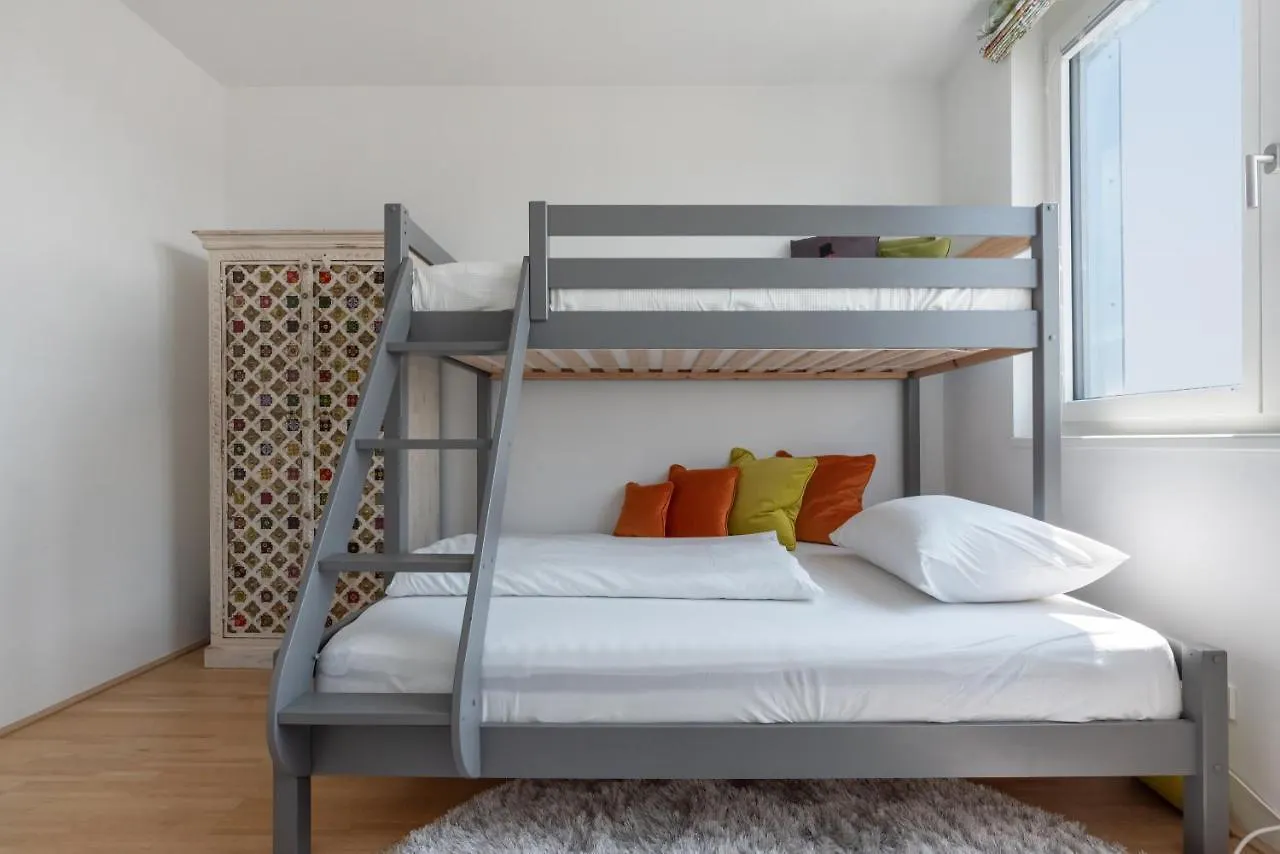 Luxus Ueber Den Wolken, 18. Stock Mit Klimaanlage Und Garage Apartment Vienna