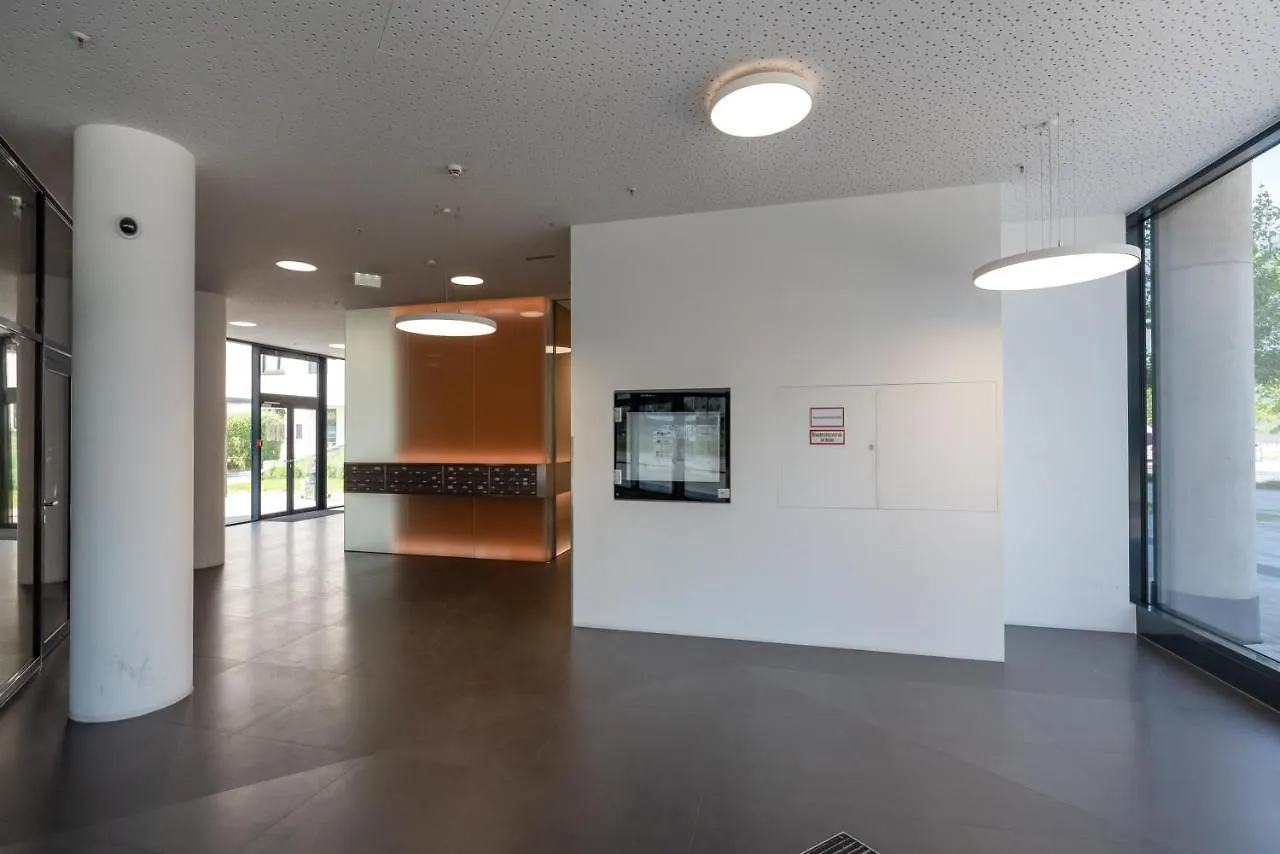 Luxus Ueber Den Wolken, 18. Stock Mit Klimaanlage Und Garage Apartment Vienna